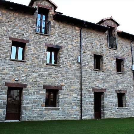 Gasthaus Casa Perez Yebra de Basa Exterior foto