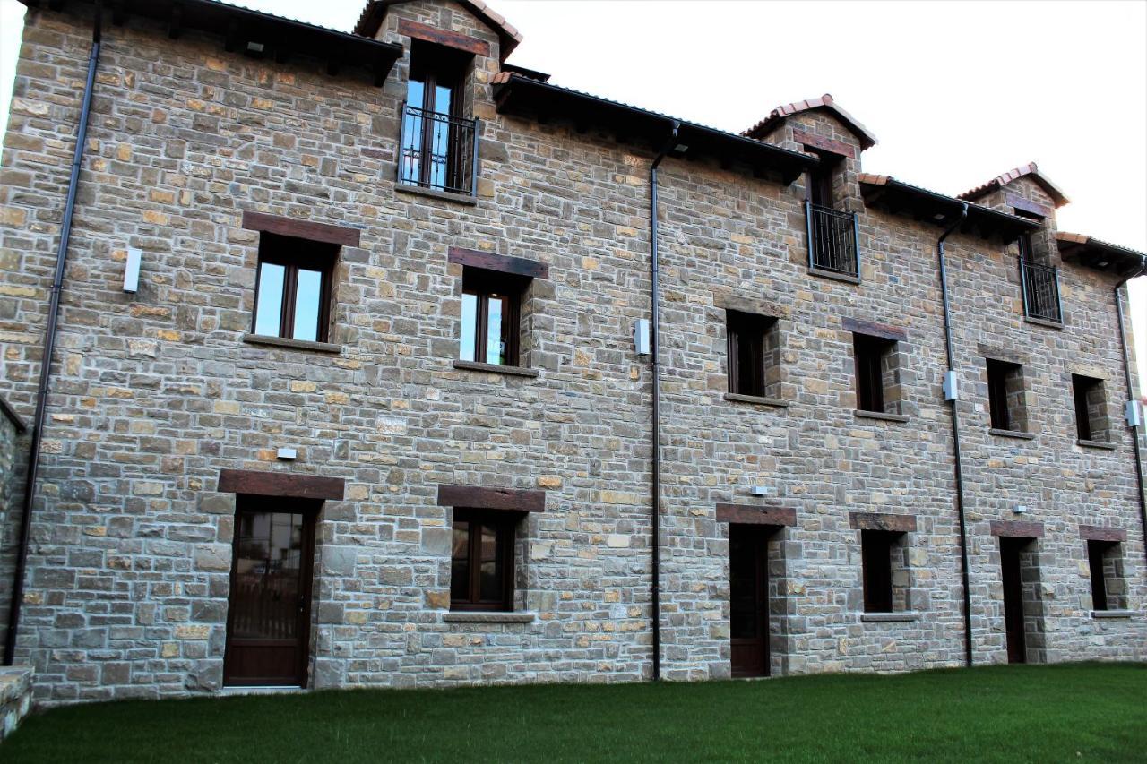 Gasthaus Casa Perez Yebra de Basa Exterior foto